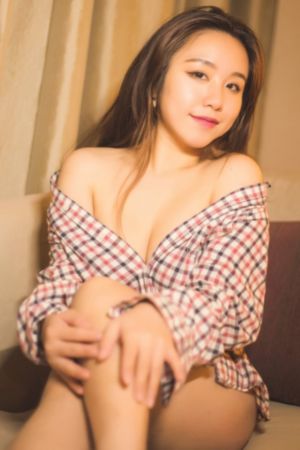 年轻寡妇